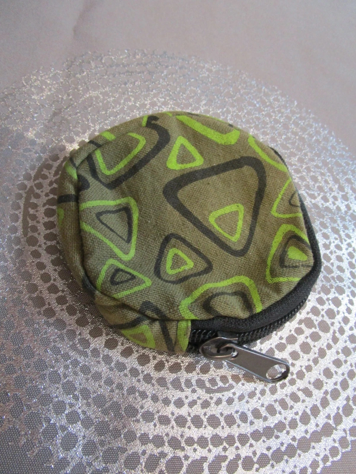 Porte-monnaie rond en tissu 100 % coton Style ethnique Fermeture zippée – Vert Kaki Ø 10 cm P014 – photo 2